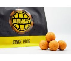 Nutrabaits trvanlivé boilie 1kg - Tecni Spice 18mm