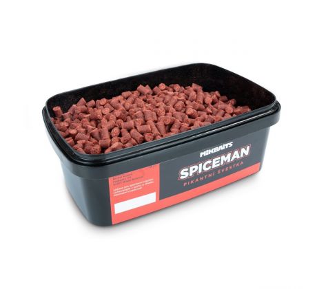Mikbaits Spiceman pelety 700g - Pikantní švestka 6mm - VÝPRODEJ
